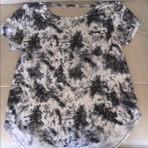Short sleeve loose top